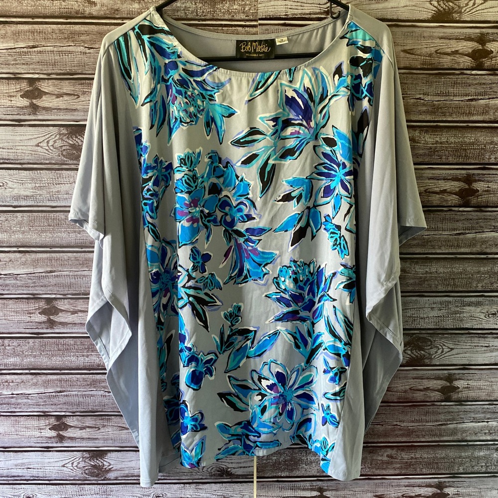 Bob Mackie Women's Blouse Size 1X Light Gray Floral Short Poncho-Like Sleeves